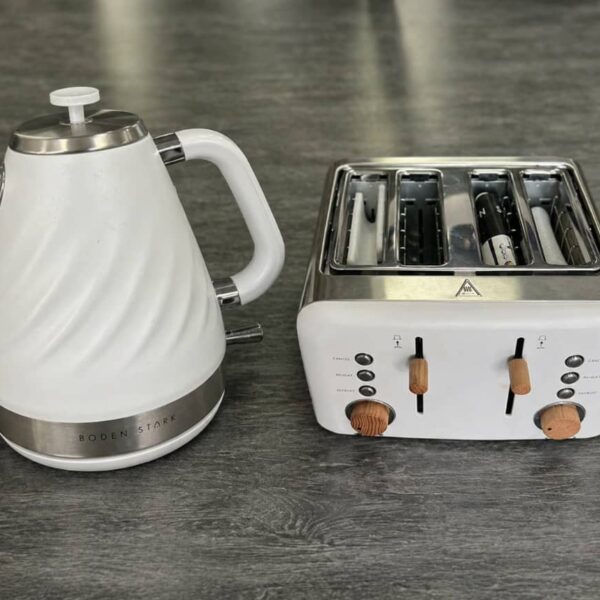 BODEN STARK 4-SLICE TOASTER & BODEN STARK 1.7L STAINLESS STEEL ELECTRIC KETTLE